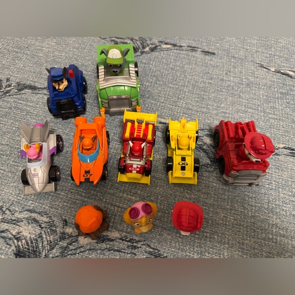 Paw Patrol toys - Picture 2 of 4